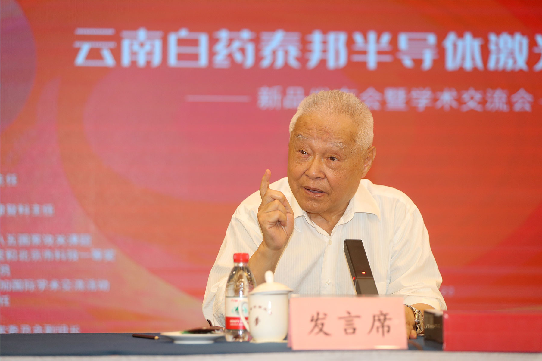 1438f0b30207c9f1a2b2ac28decf208e.jpg 002.jpg